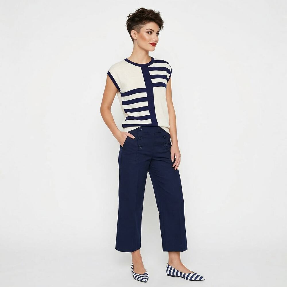 80s Chic White & Navy Blue Sleeveless Sweater Vest Tunic | Oversized S
